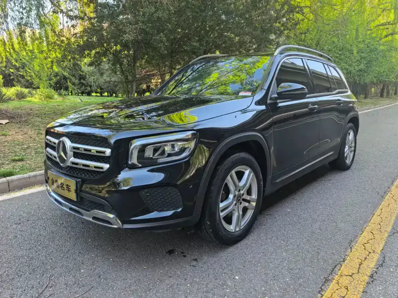 Mercedes-Benz GLB, 2022