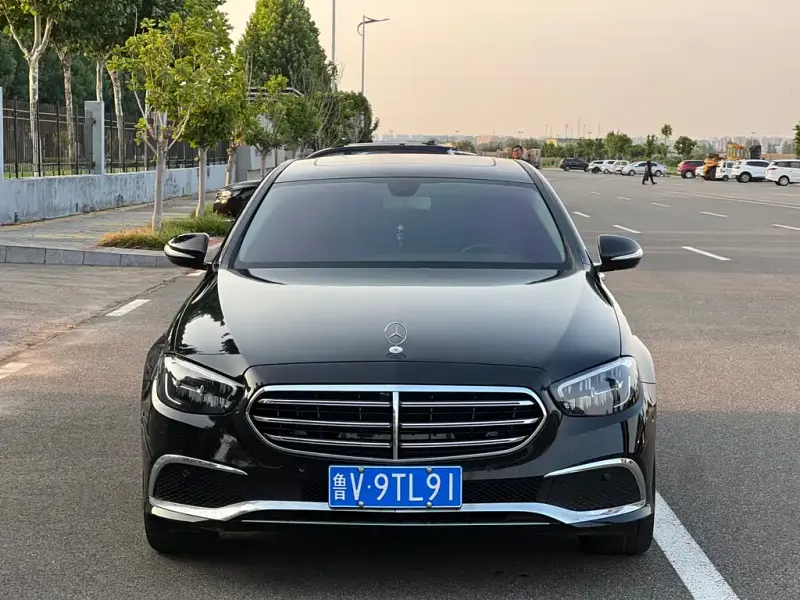 Mercedes-Benz E-Class, 2019