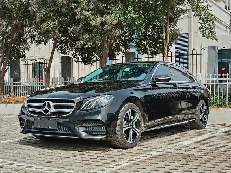 Mercedes-Benz E-Class, 2020