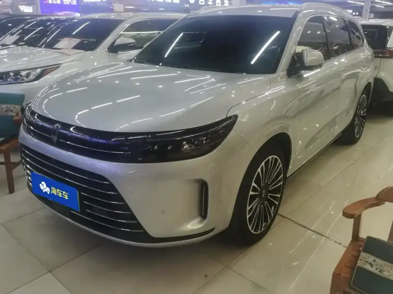 AITO M7, 2023