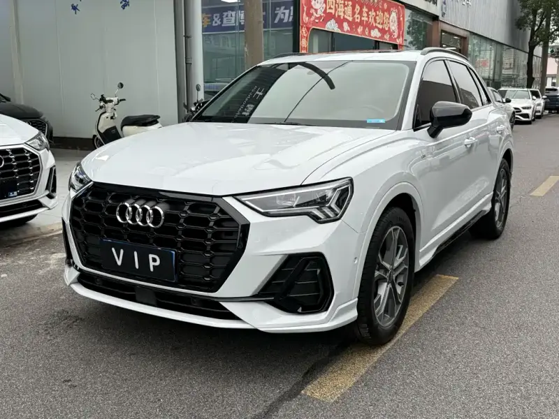Audi Q3, 2023