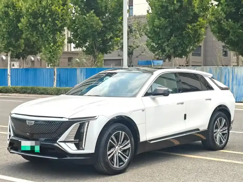 Cadillac Lyriq, 2022