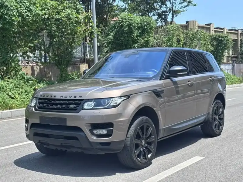 Land Rover Sport, 2015