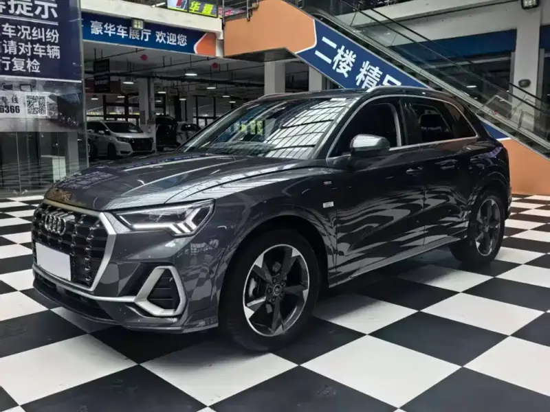 Audi Q3, 2022