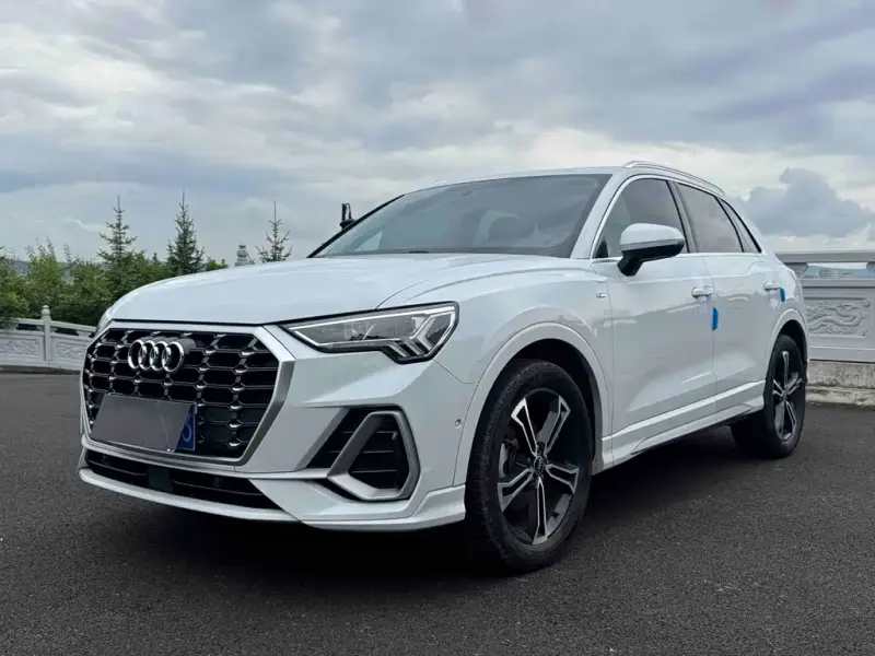 Audi Q3, 2021