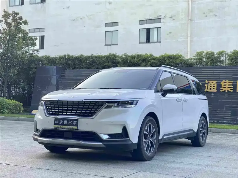 Kia Carnival, 2023