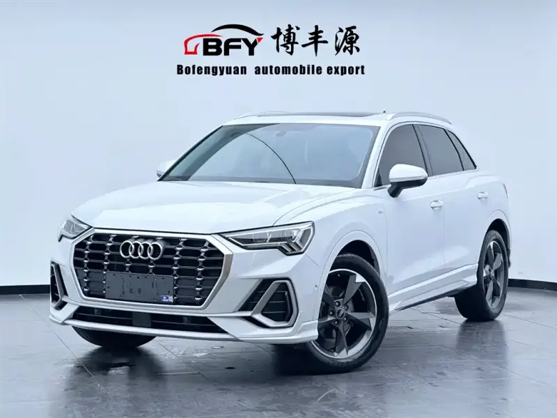 Audi Q3, 2022