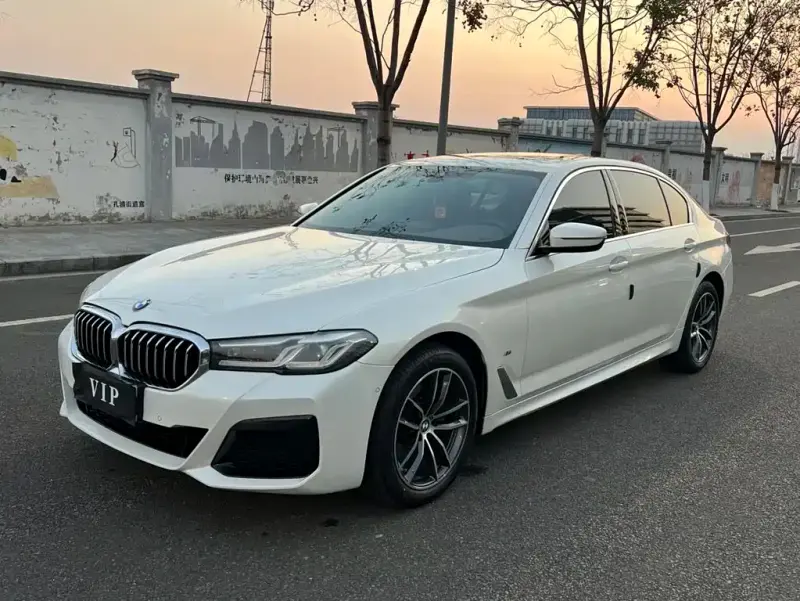 BMW 5 Series, 2023