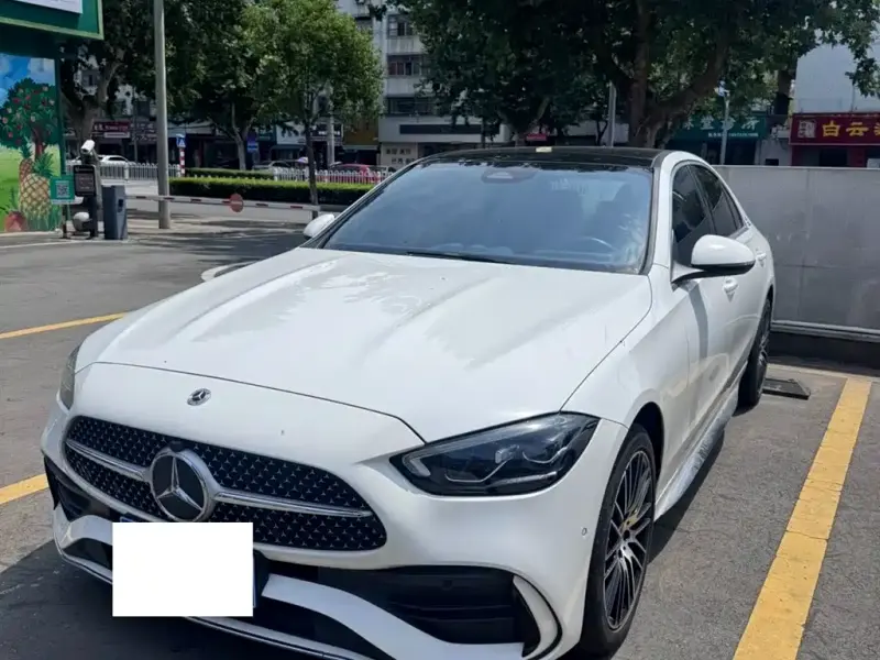 Mercedes-Benz C-Class, 2024