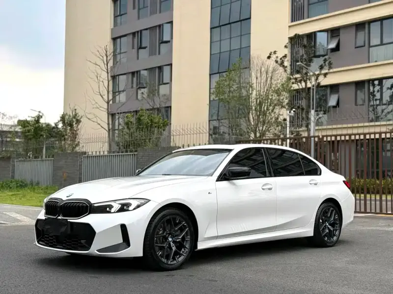 BMW 3 Series, 2025