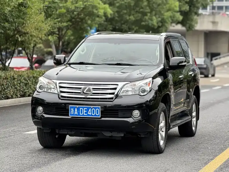 Lexus GX, 2013