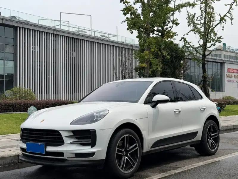 Porsche Macan, 2019 — фото 1