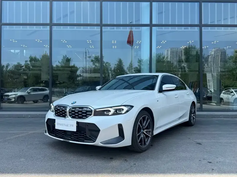 BMW 3 Series, 2025