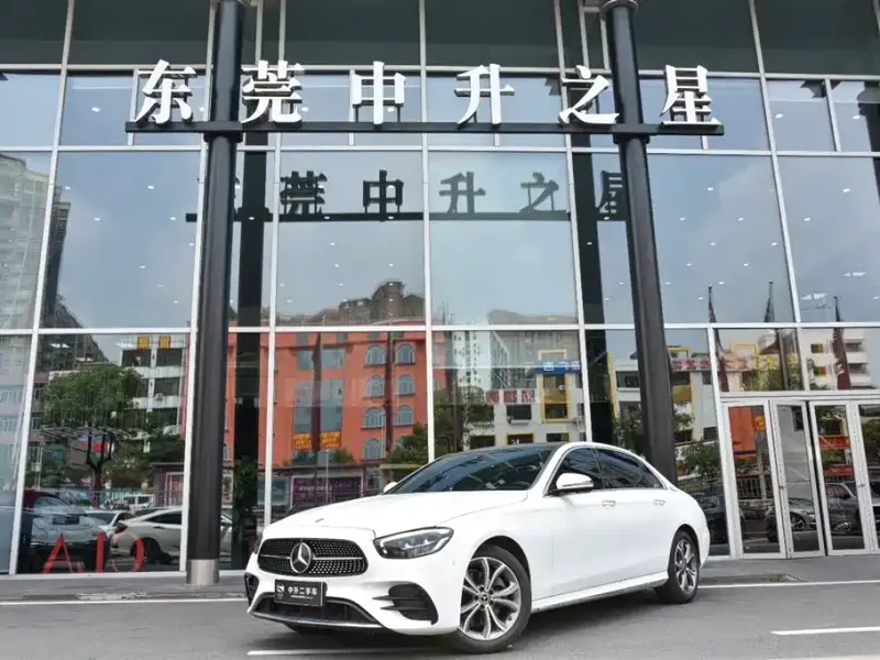 Mercedes-Benz E-Class, 2022