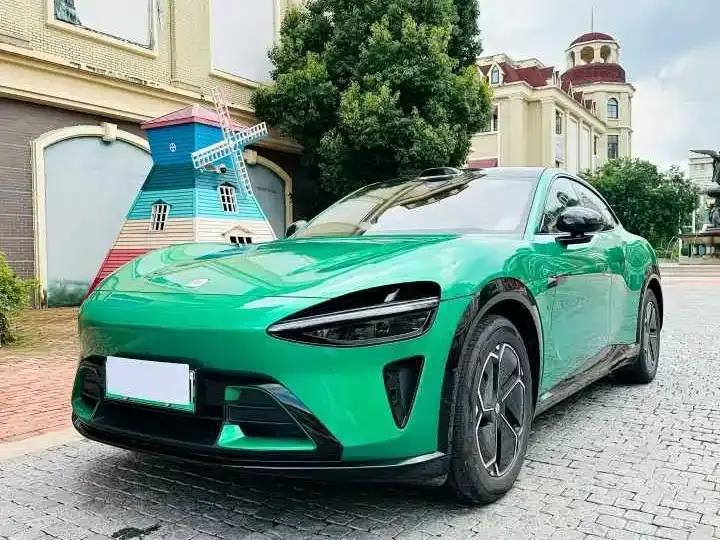 Xiaomi YU7, 2025