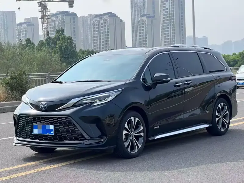 Toyota Granvia, 2024