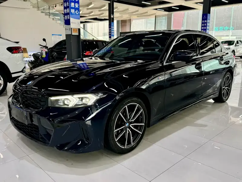 BMW 3 Series, 2023