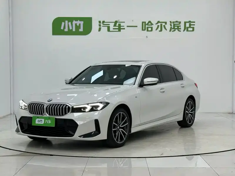 BMW 3 Series, 2023