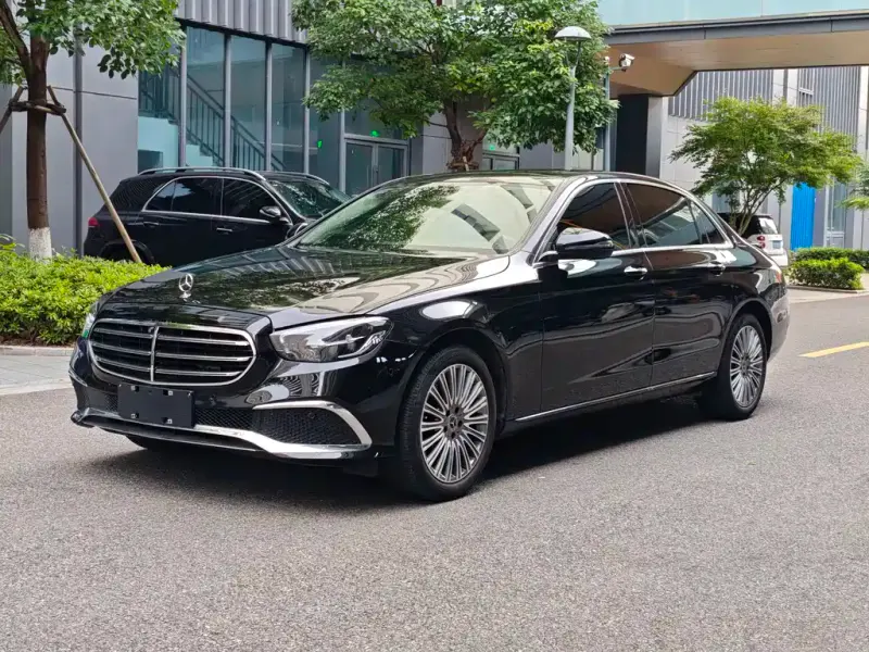 Mercedes-Benz E-Class, 2023