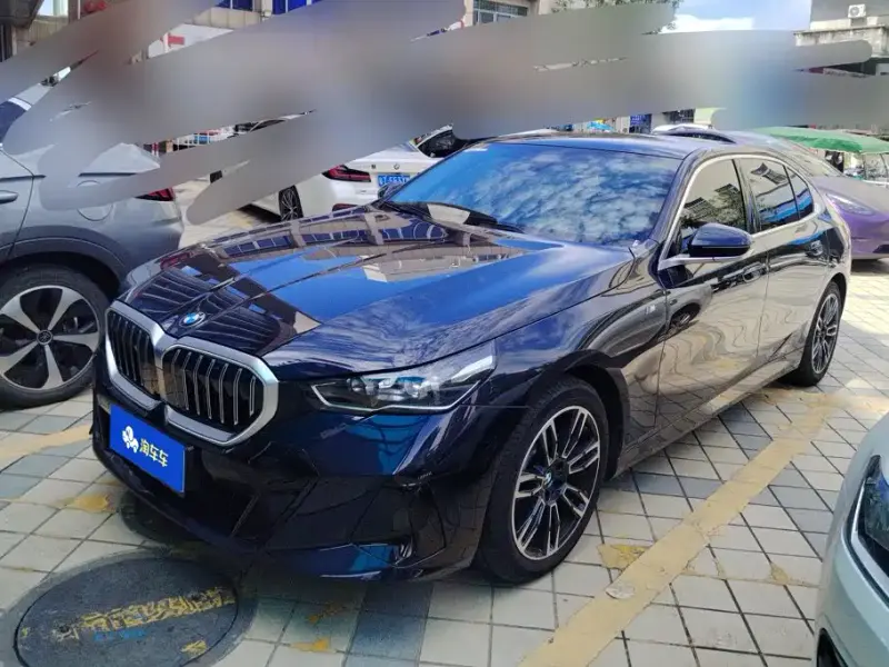 BMW 5 Series, 2025