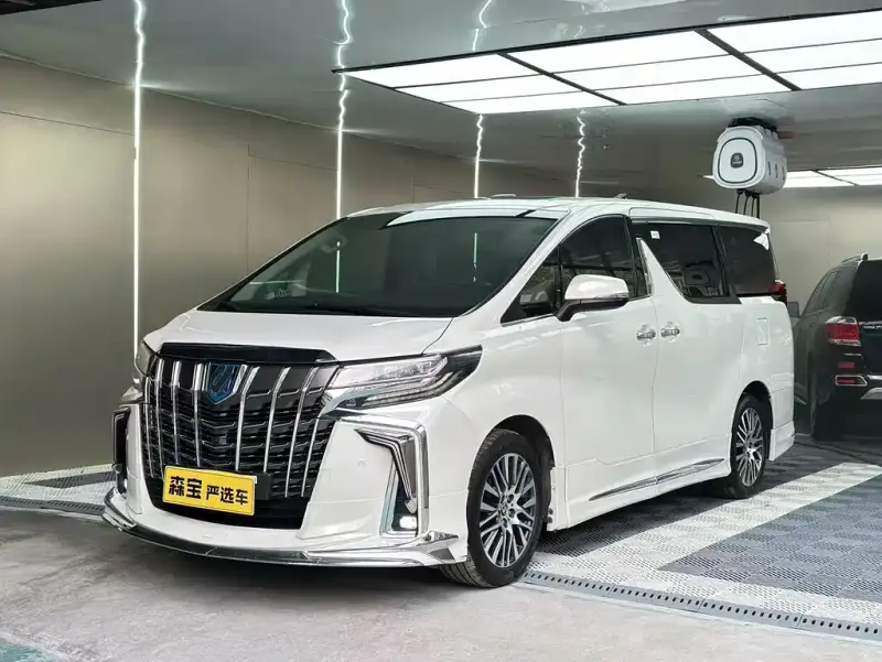 Toyota Alphard, 2016