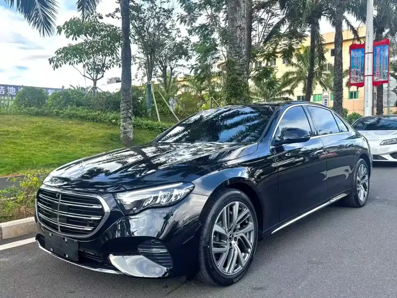 Mercedes-Benz E-Class, 2025