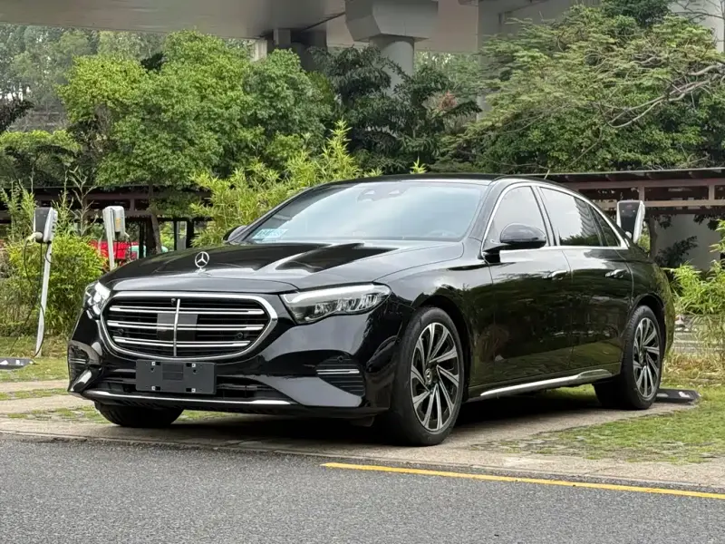 Mercedes-Benz E-Class, 2025