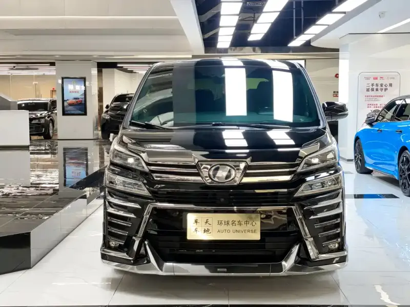 Toyota Vellfire, 2020 — фото 1