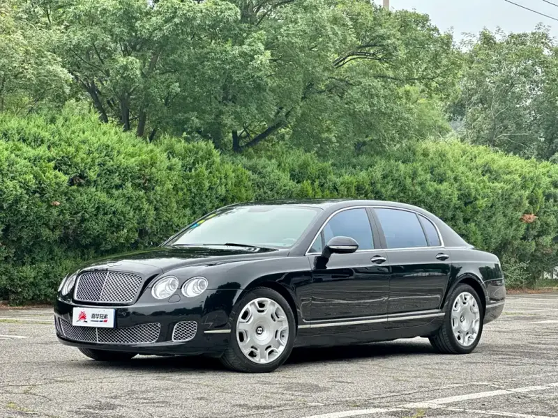 Bentley Flying Spur, 2012