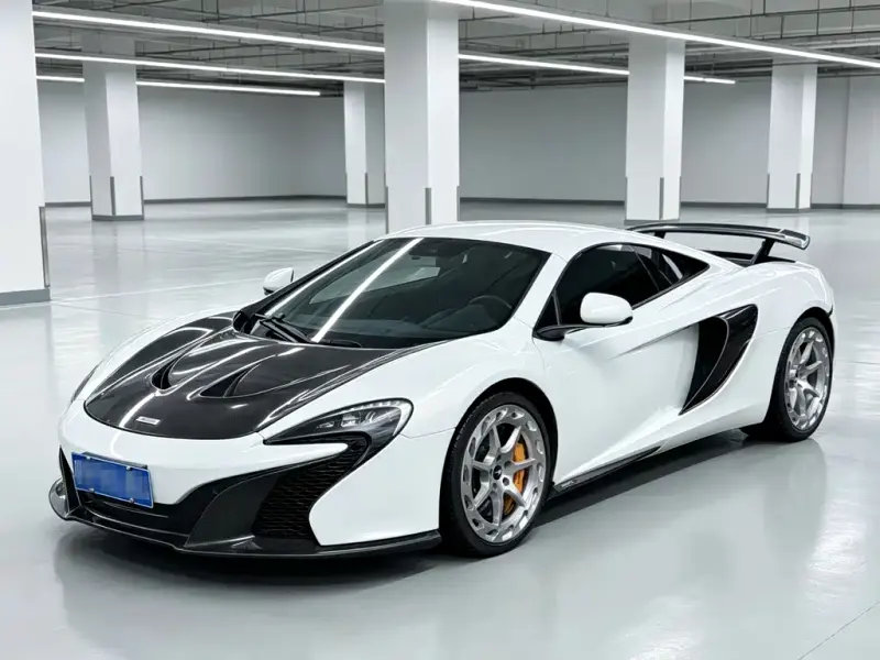 McLaren 650S, 2015
