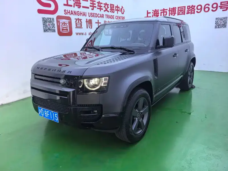 Land Rover Defender, 2025