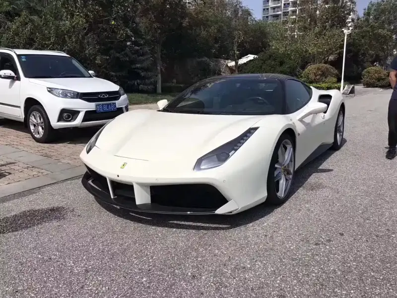 Ferrari 488, 2018