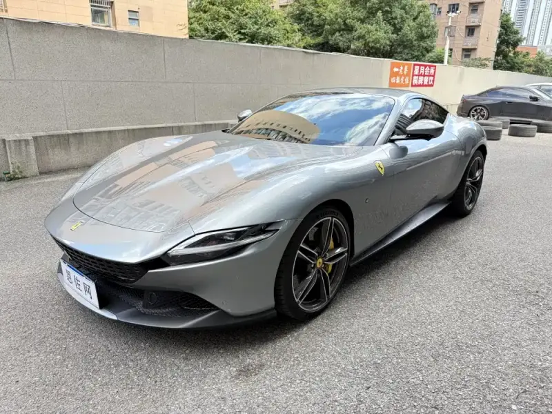Ferrari Roma, 2021