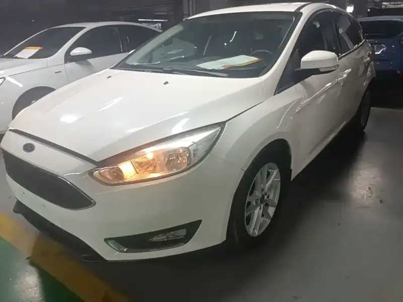 Ford Focus, 2015 — фото 1