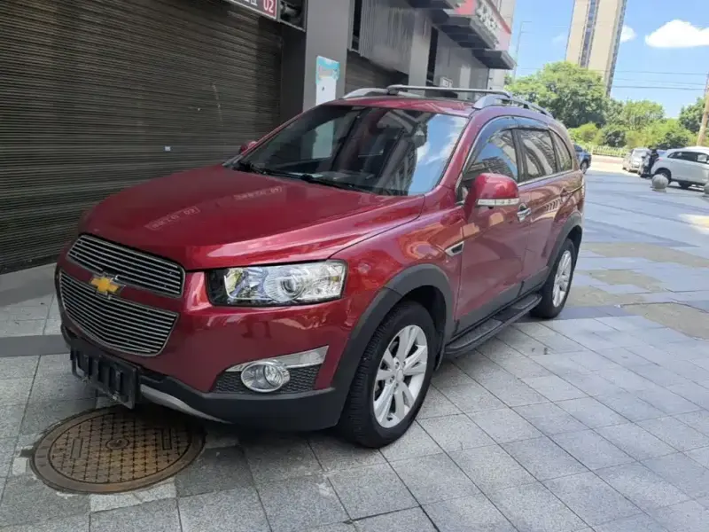 Chevrolet Captiva, 2014 — фото 1