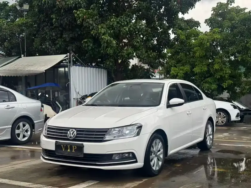 Volkswagen Lavida, 2015 — фото 1