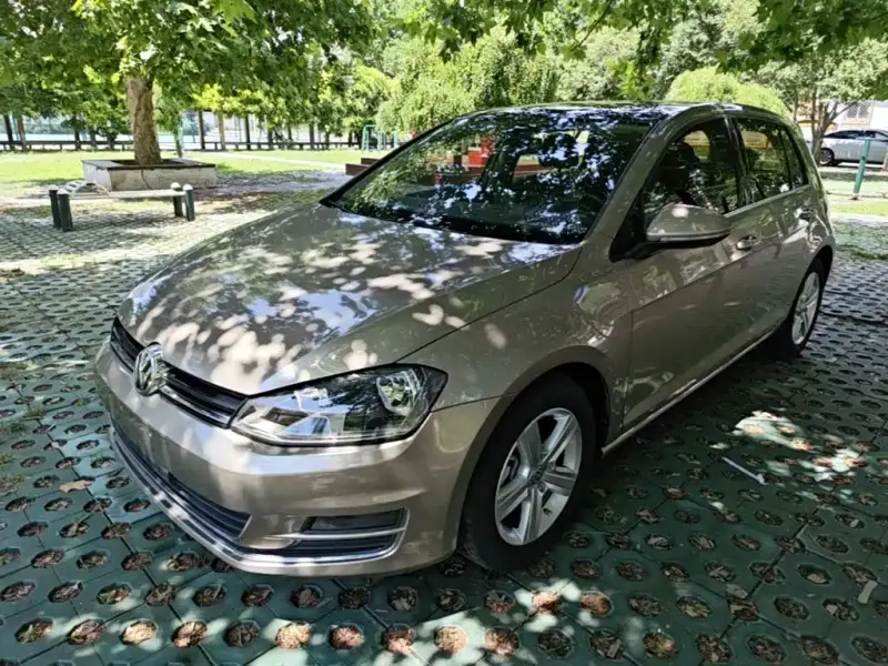 Volkswagen Golf, 2015 — фото 1