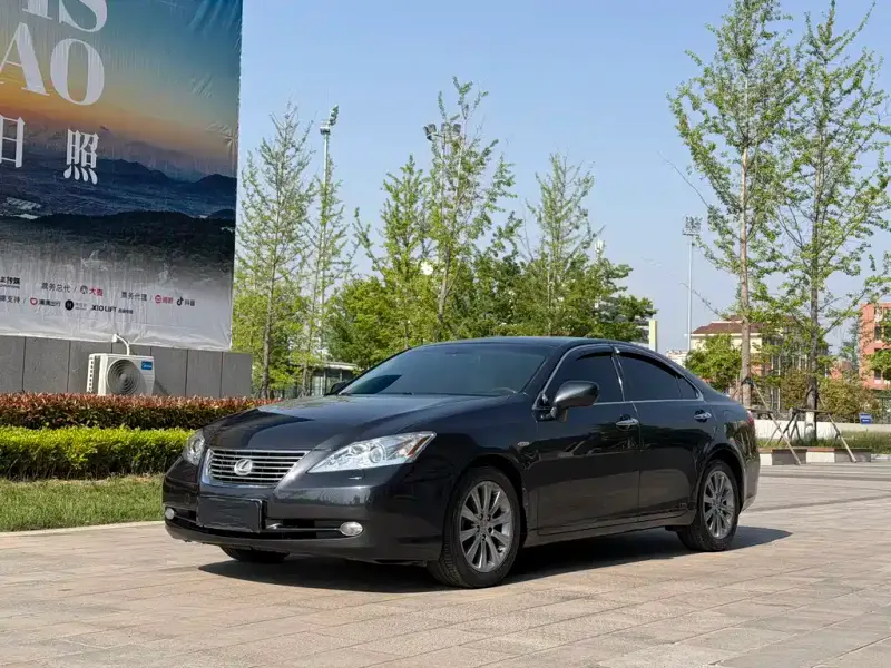 Lexus ES, 2008