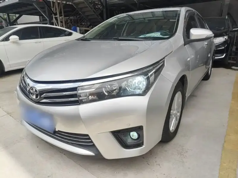 Toyota Corolla, 2015 — фото 1