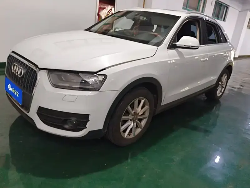 Audi Q3, 2014 — фото 1