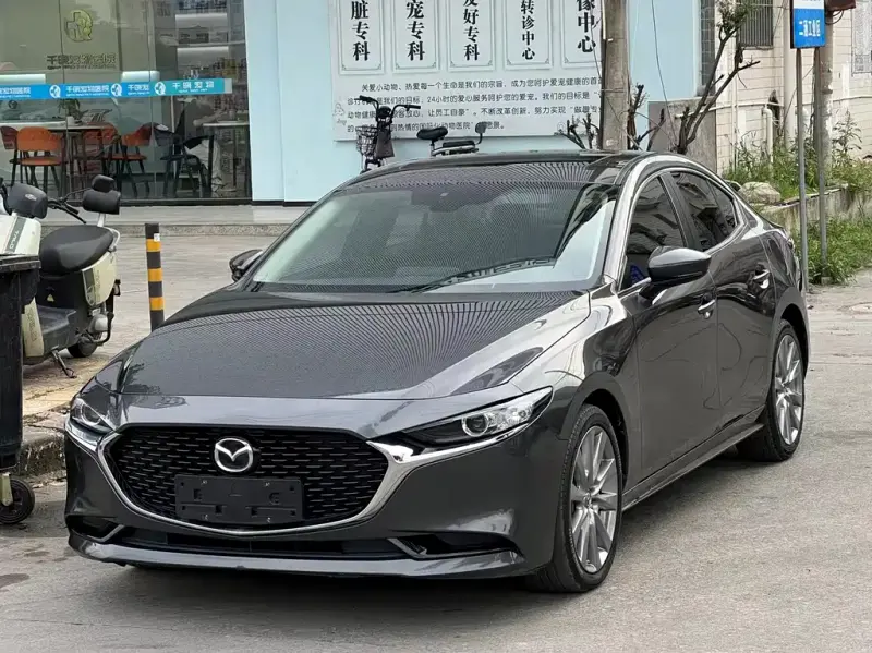 Mazda 3 Axela, 2020