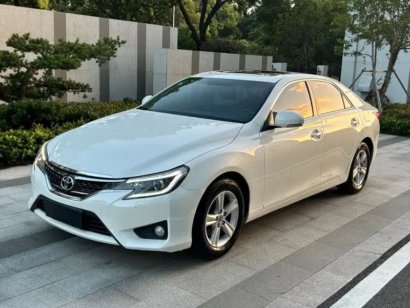 Toyota Reiz, 2016