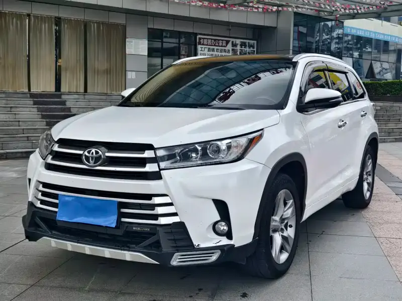 Toyota Highlander, 2016 — фото 1