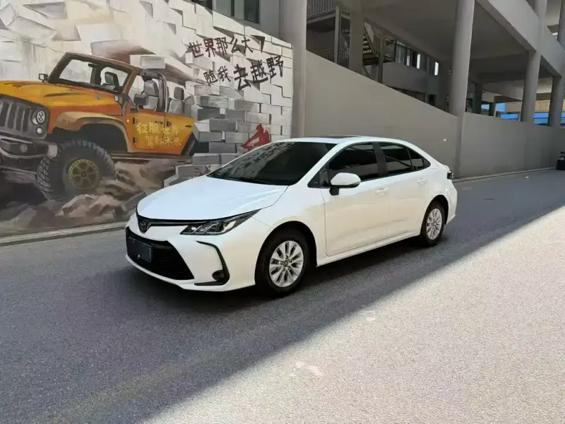 Toyota Corolla, 2020 — фото 1