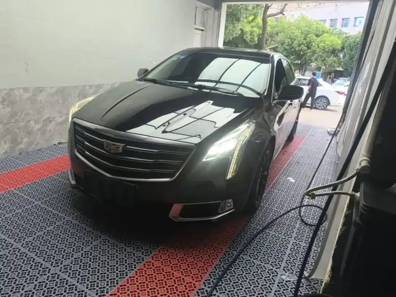 Cadillac XTS, 2018