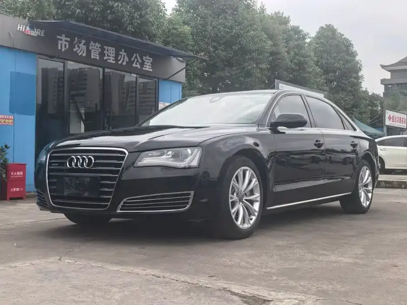 Audi A8, 2014 — фото 1