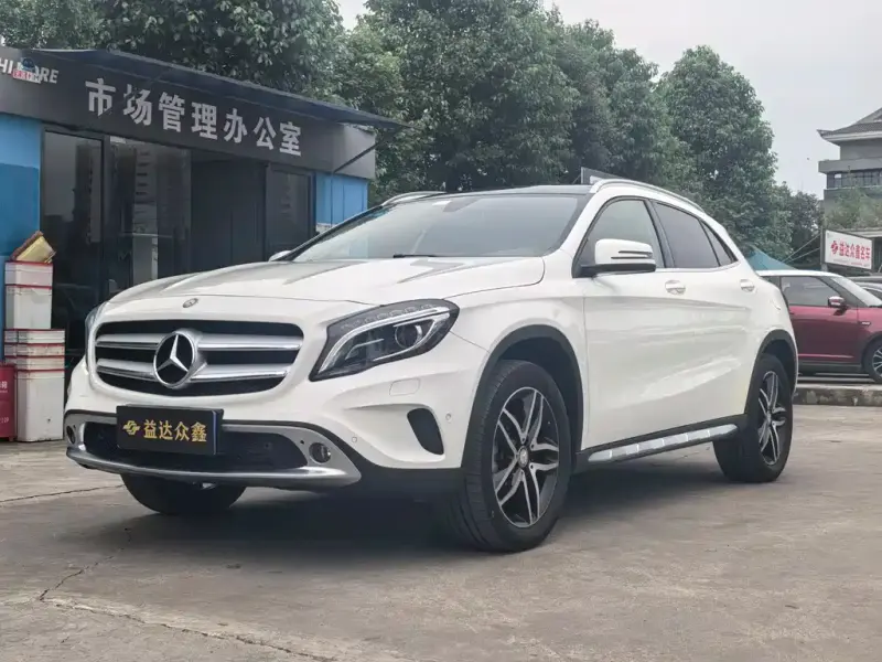 Mercedes-Benz GLA, 2017 — фото 1