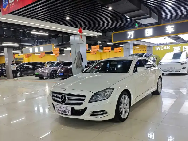 Mercedes-Benz CLS, 2013