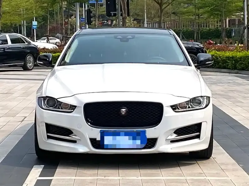Jaguar XE, 2019