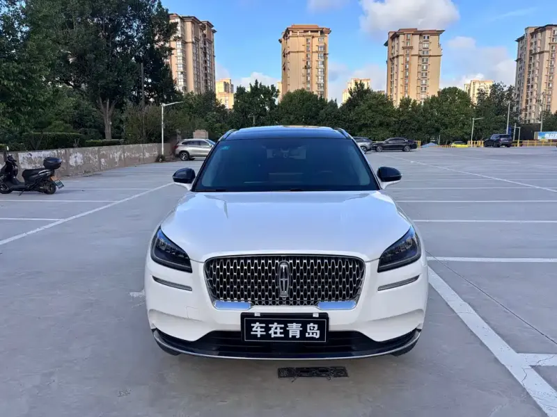 Lincoln Corsair, 2020
